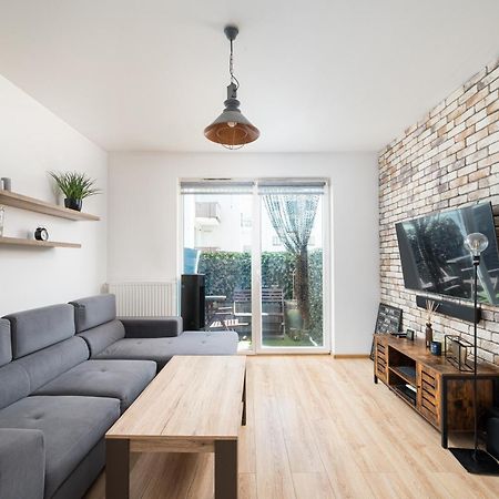 Wola Jana Kazimierza Chic Apartment Варшава Экстерьер фото