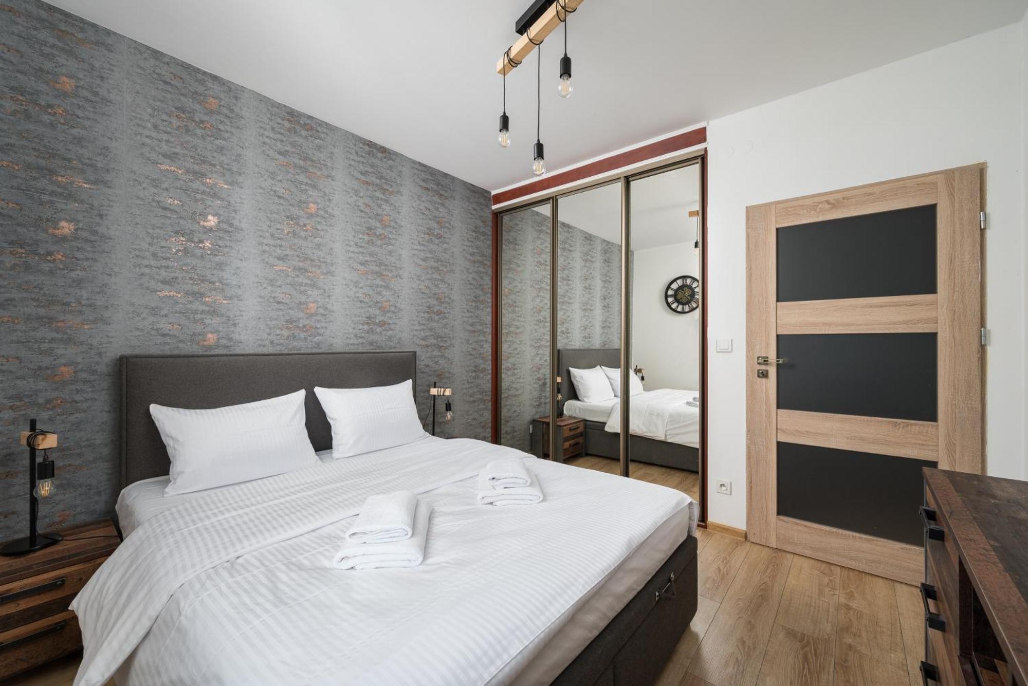 Wola Jana Kazimierza Chic Apartment Варшава Экстерьер фото